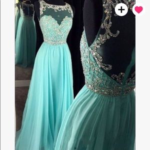 Worn once for try on